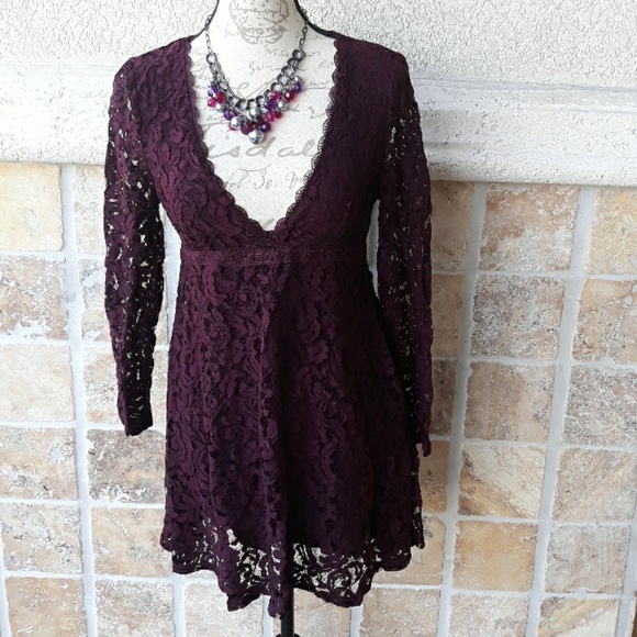 Urban Outfitters KIMICHI BLUE baby doll lace dress - Picture 2 of 7